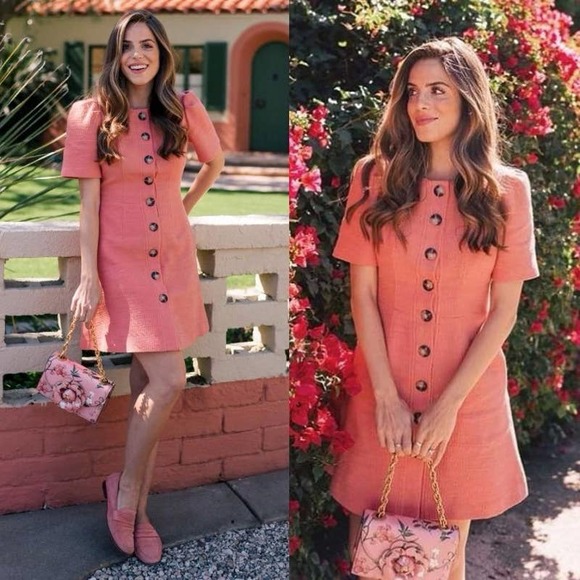 Gal Meets Glam Dresses & Skirts - Gal Meets Glam Kathleen Salmon Button Front Fit & Flare Dress $178 Size 2